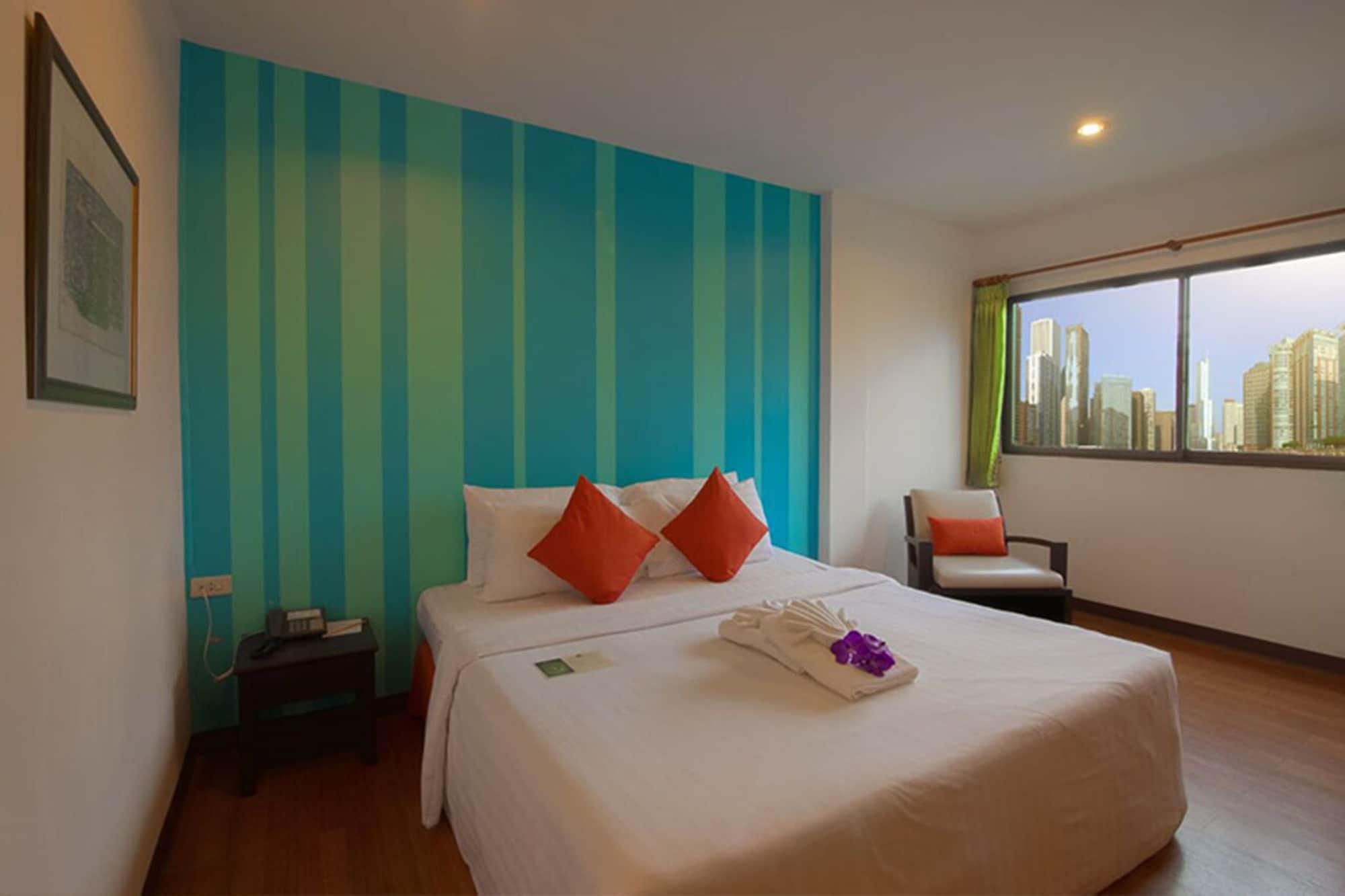 Woraburi Sukhumvit Hotel Bangkok Bagian luar foto