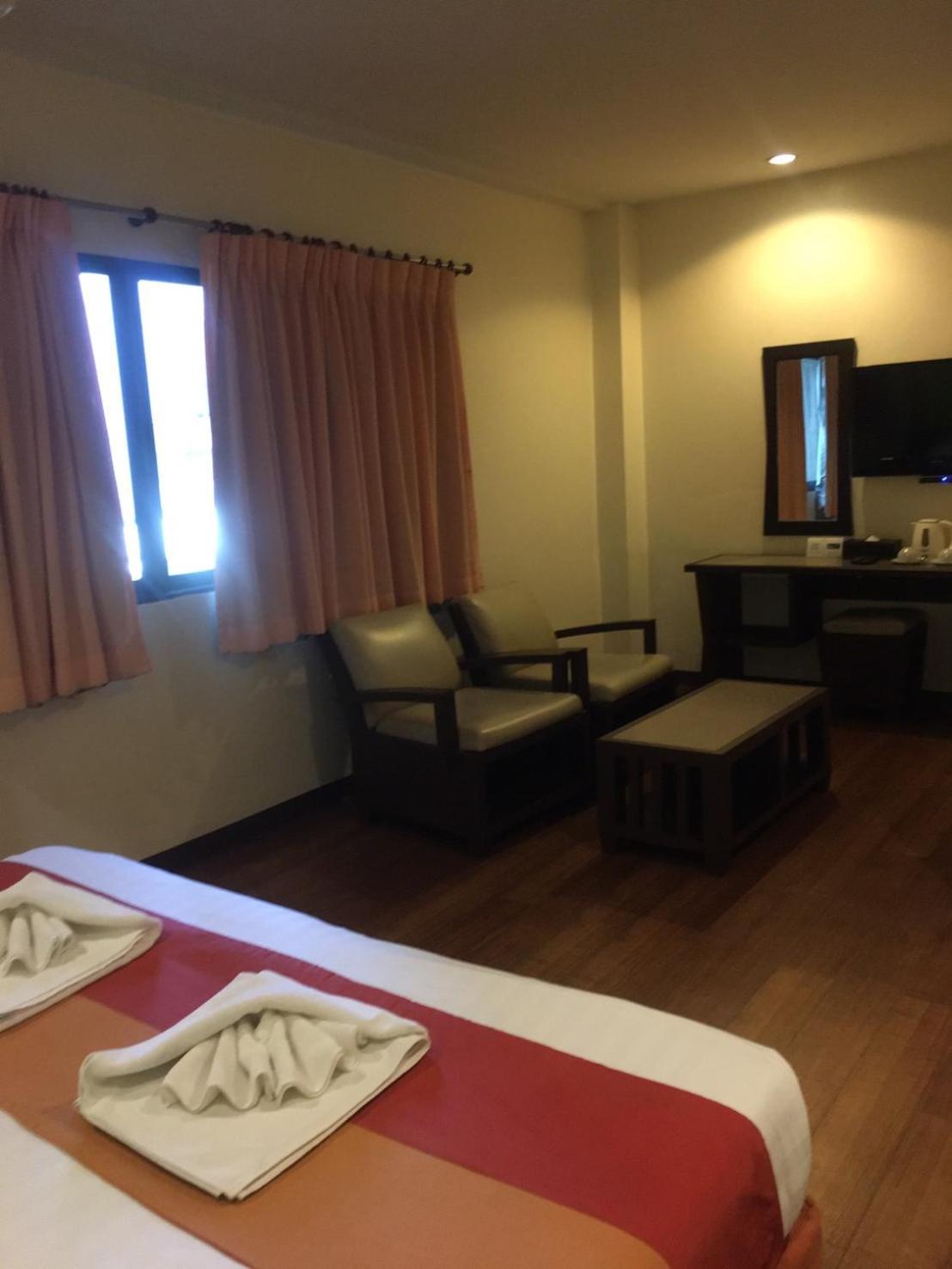 Woraburi Sukhumvit Hotel Bangkok Bagian luar foto