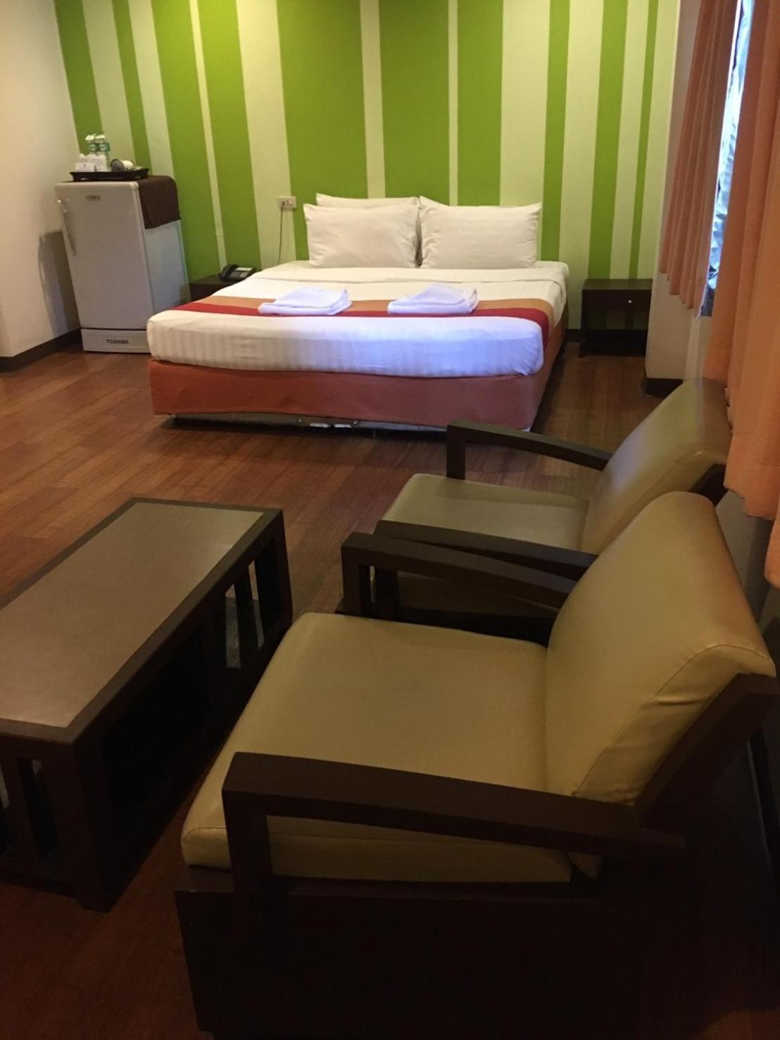 Woraburi Sukhumvit Hotel Bangkok Bagian luar foto