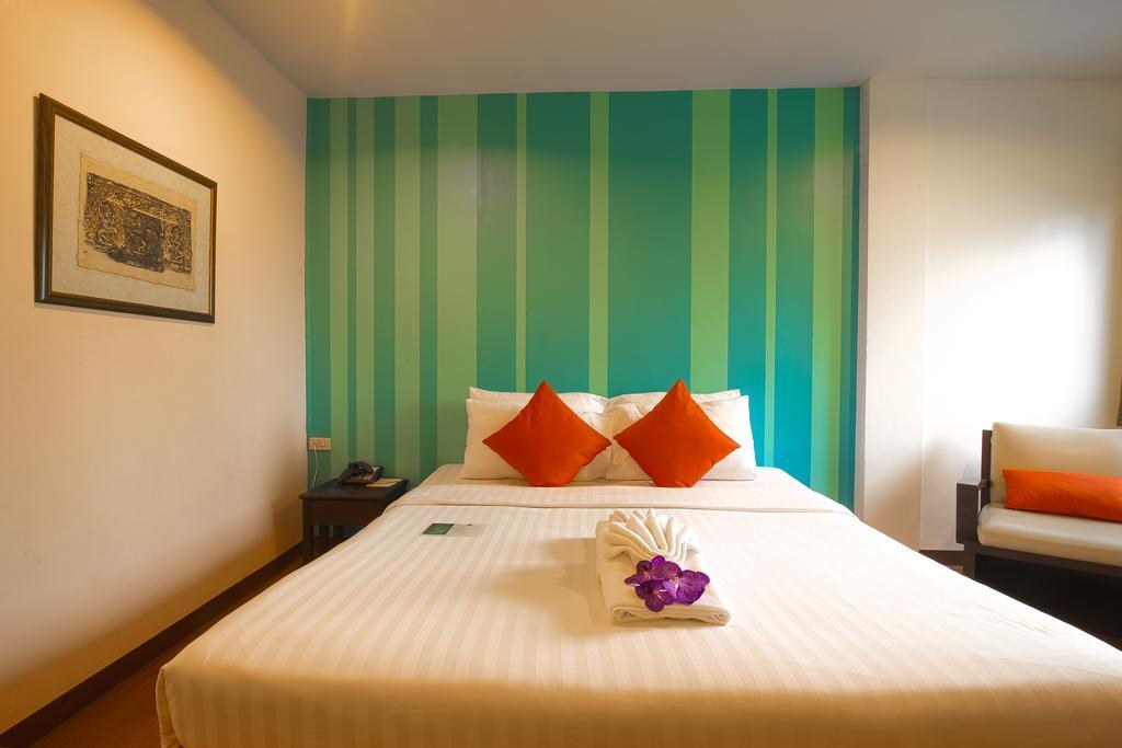 Woraburi Sukhumvit Hotel Bangkok Bagian luar foto