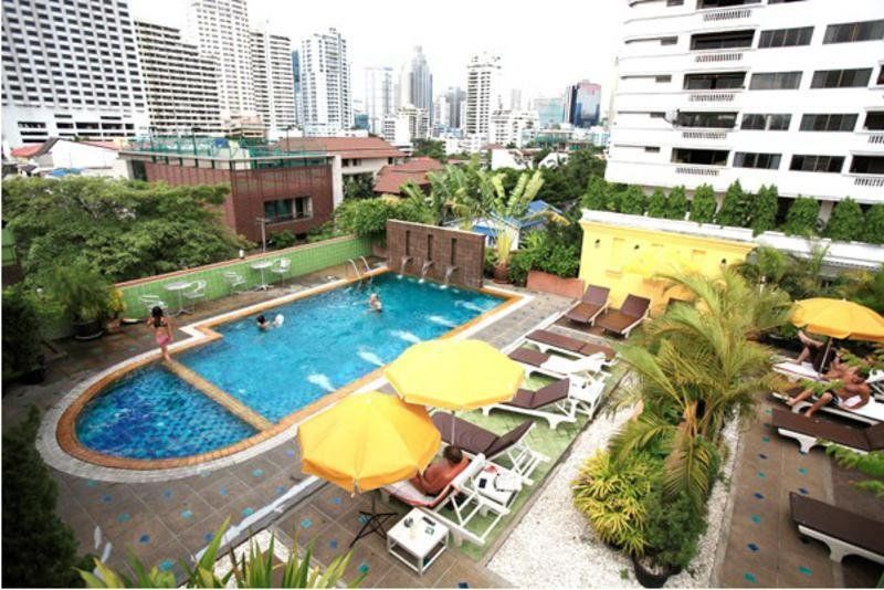 Woraburi Sukhumvit Hotel Bangkok Bagian luar foto